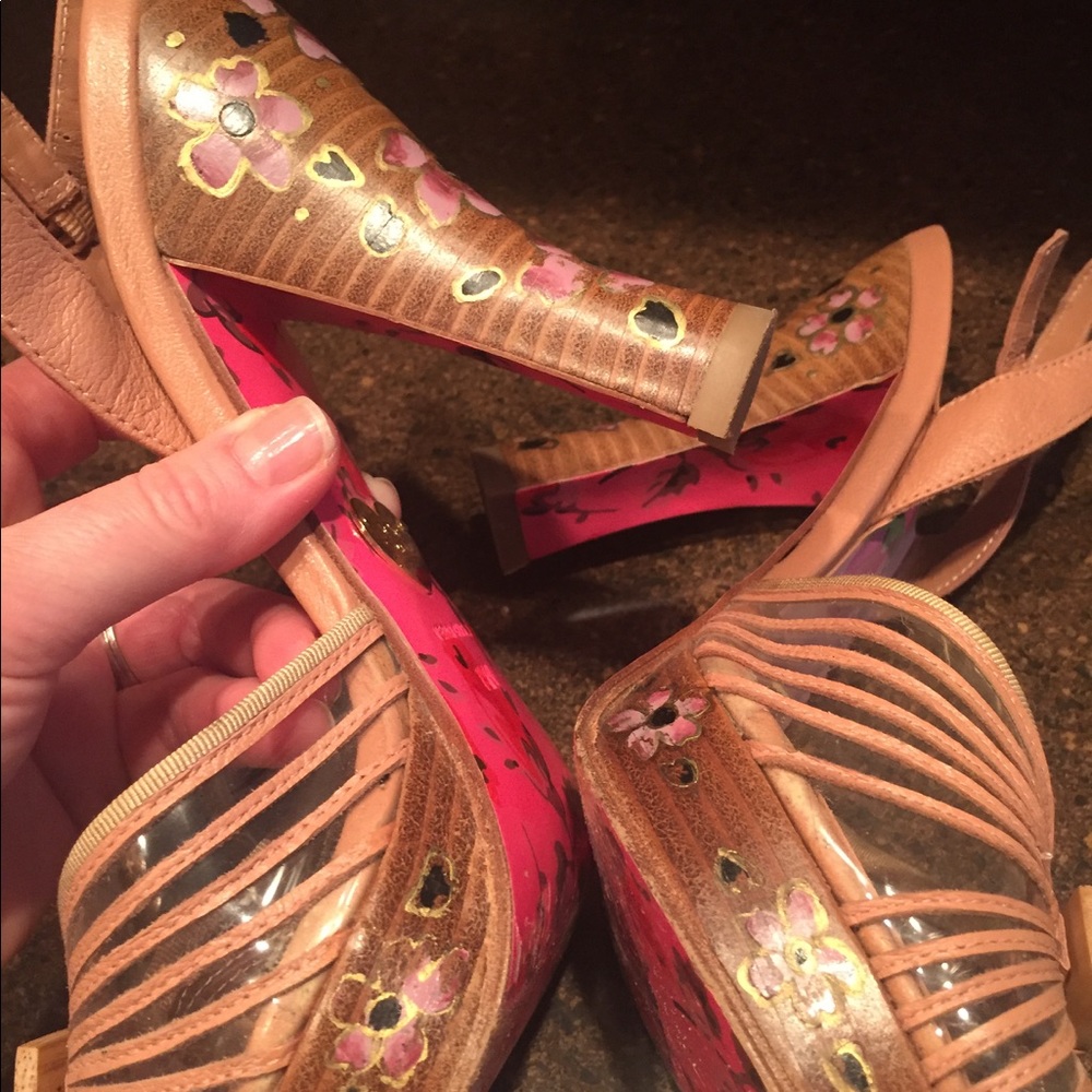 Women's Vero Cuoio Platform Sandals size 7 1/2